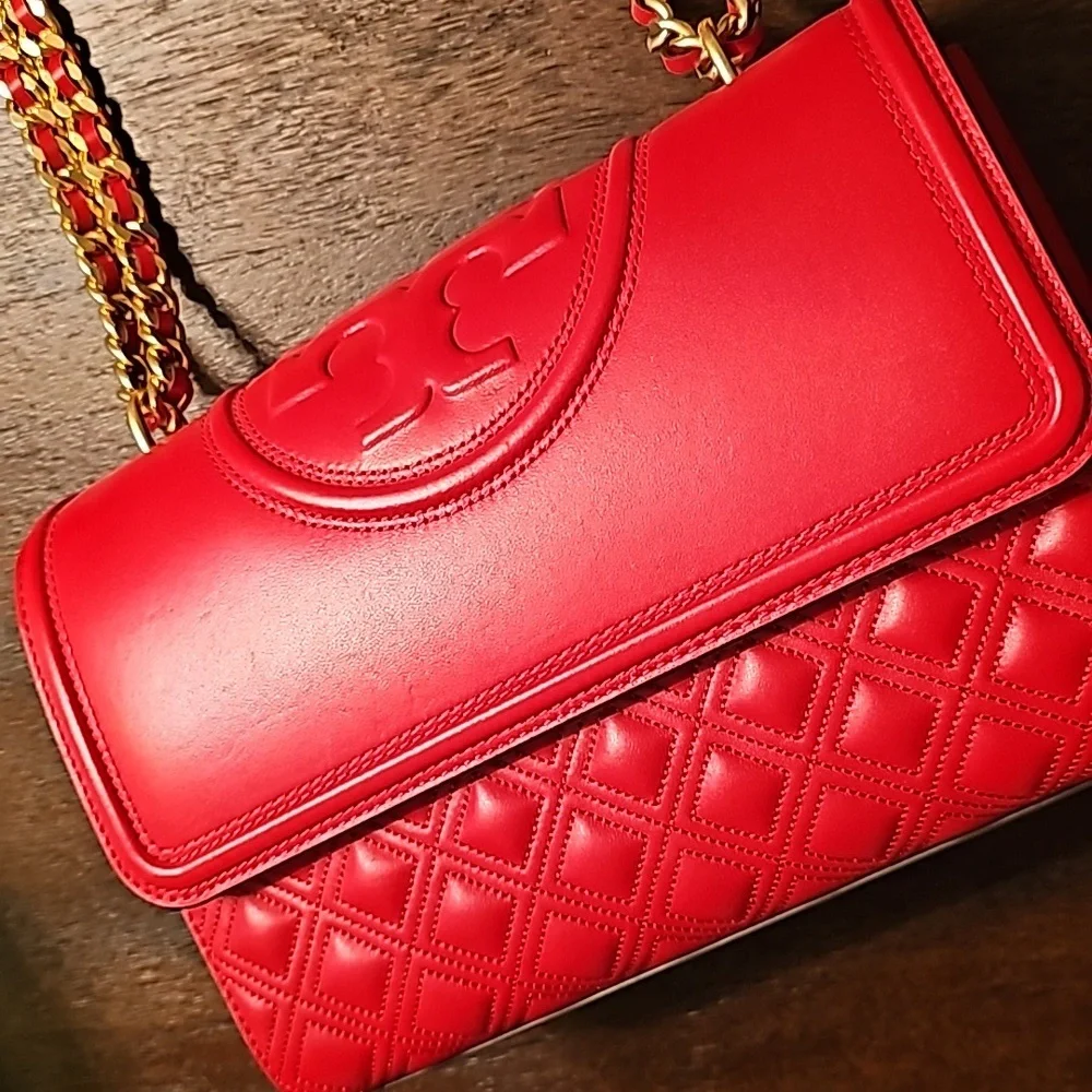 Tory Burch Fleming Convertible Shoulder Bag NWT - Picture 7 of 15